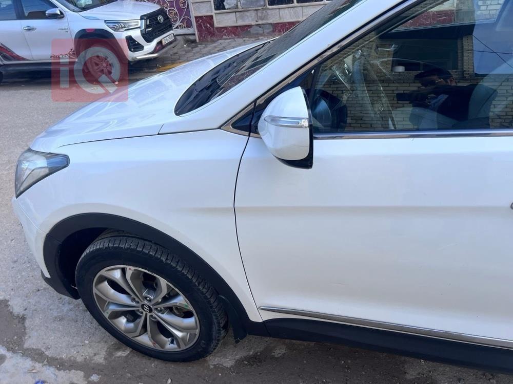 هيونداي سانتافي